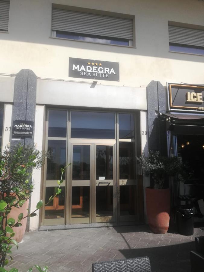 La Madegra Seasuite Salerno Eksteriør bilde